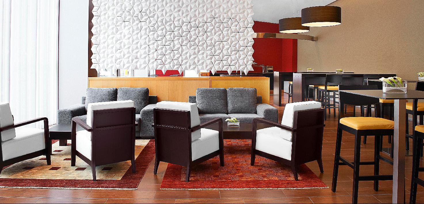 Four Points By Sheraton Barcelona Diagonal Restaurant foto